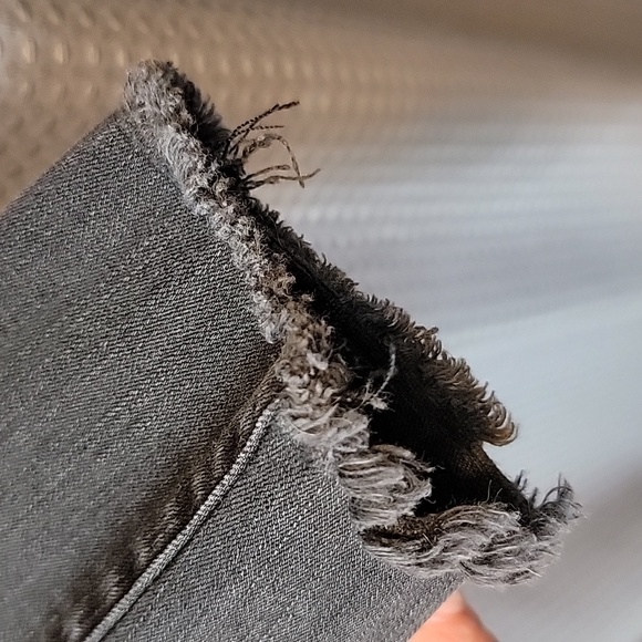 J Brand Jeans Mid Rise Cropped Mercy Size 24 - Picture 3 of 7